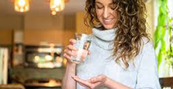 افزایش مصرف مکمل ها بین زنان ؛ فرصت ها و چالش ها