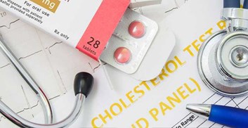 «ایمنی و عوارض احتمالی مکمل‌ها؛ چه نکاتی باید بدانیم؟»