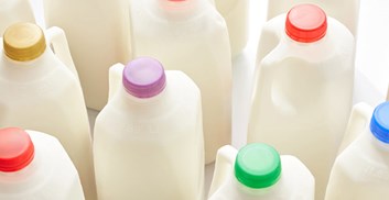 کاهش مصرف لبنیات و تاثیر بر انتخاب مکمل ایرانی