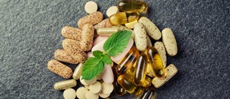 مکمل ها برای زنان ورزشکار: نیازهای خاص و انتخاب مناسب